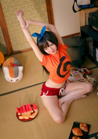 三五成群